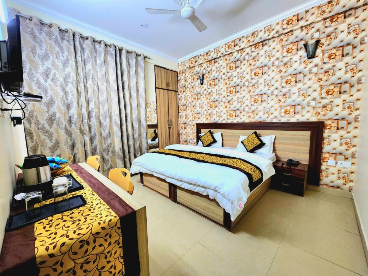 Hotel Sun Haven גרייטר נוידה מראה חיצוני תמונה