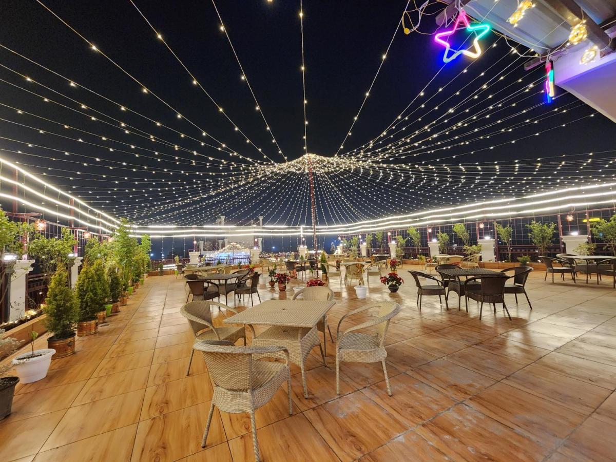 Hotel Sun Haven גרייטר נוידה מראה חיצוני תמונה