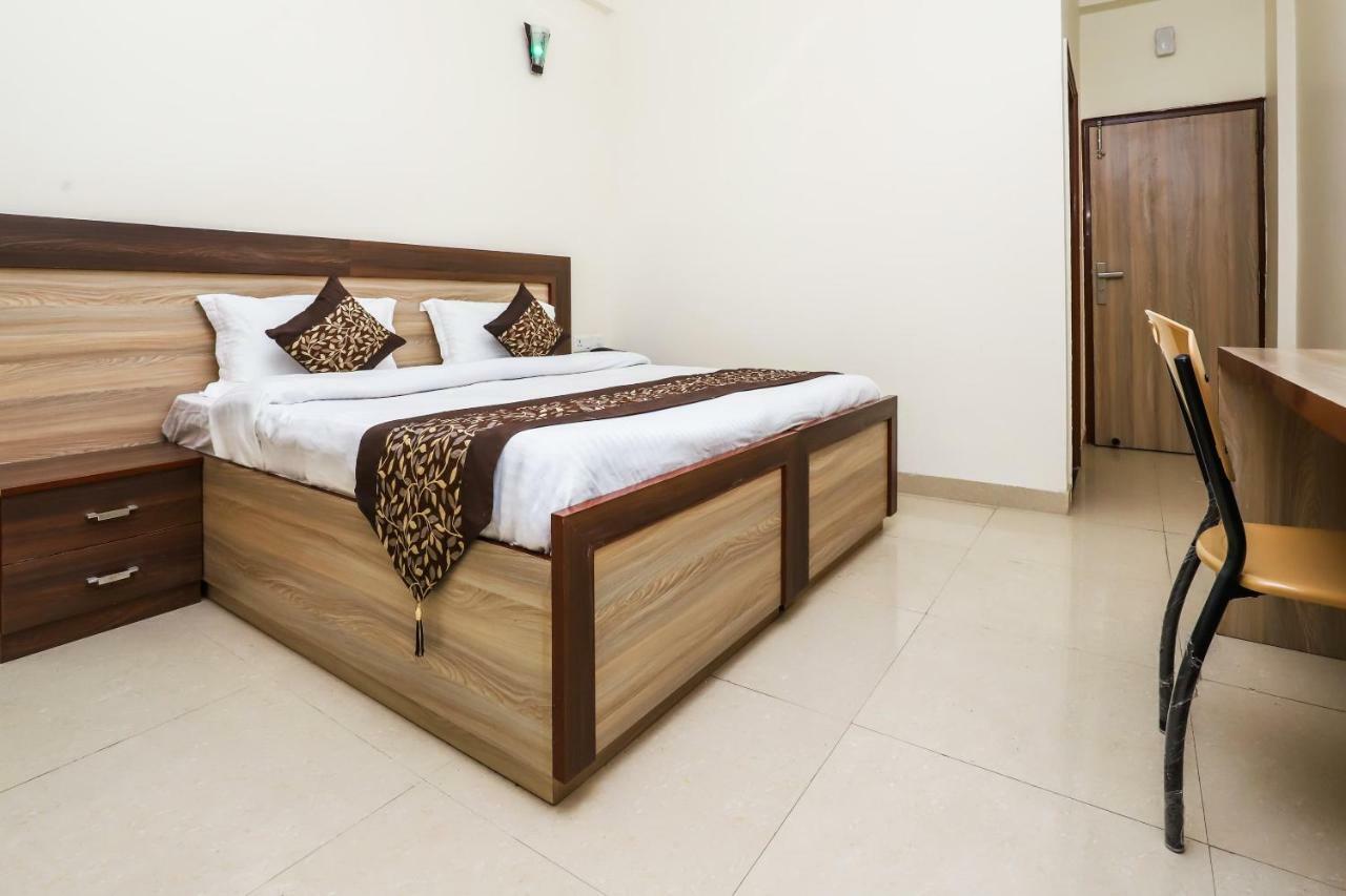 Hotel Sun Haven גרייטר נוידה מראה חיצוני תמונה